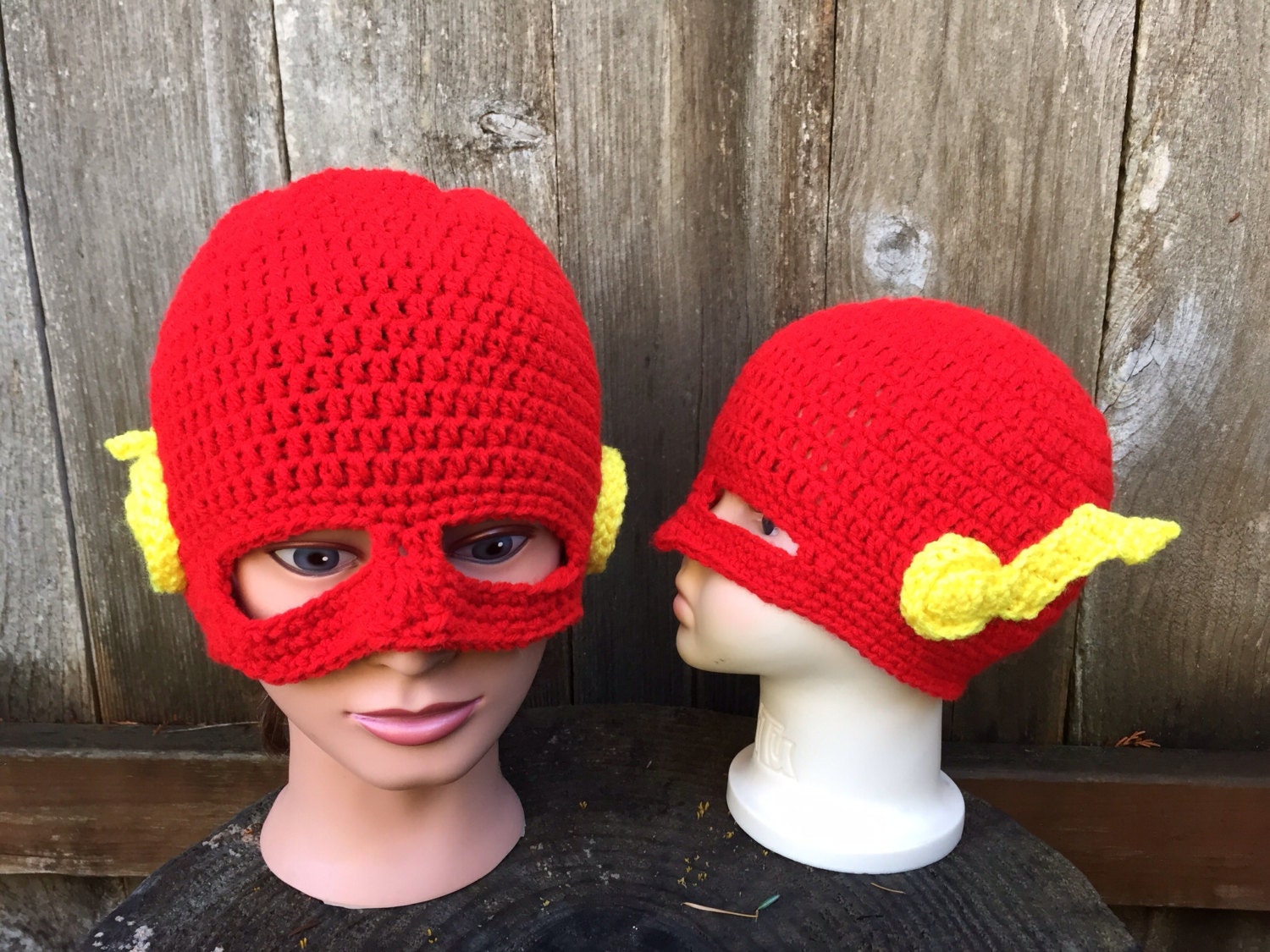 flash-crochet-hat-super-hero