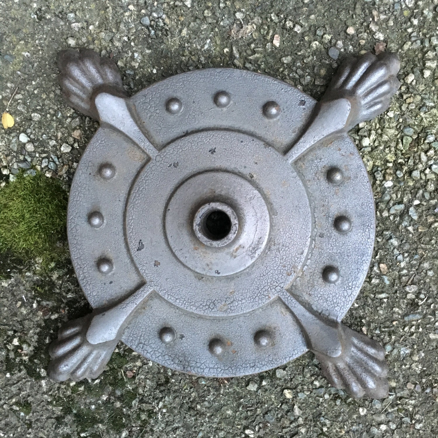 Antique O.C. White cast iron lamp base