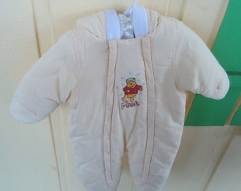 The Wonderful World Of Disney Baby Snow Suit 2 zippers up front for easy dressing sz 6 Mo