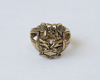 Two wolves, Wolf ring, Wolves ring, Celtic wolves, Brass ring, Brass jewelry, Men ring, Modern rings, Fiashion rings