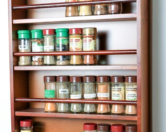 Wooden Spice Rack - Closed Top - 4 Tiers - Wooden Bar - 72 Herb and Spice Jars