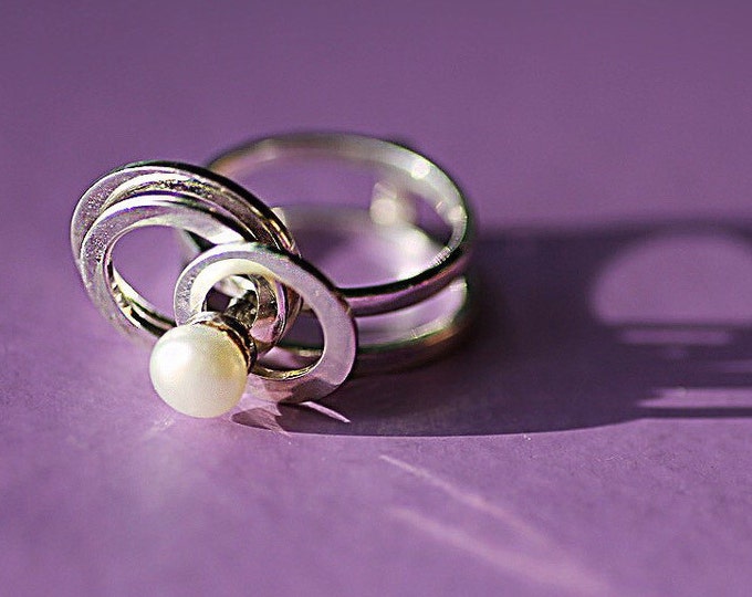 Mobile silver ring with pearl Silver ring Pearl ring Moving ring Gift idea Unique ring