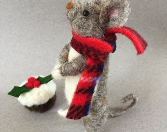 Felted mouse, needle felted animal, felted animals, Christmas mouse, felt mouse, needle felted mouse, felted mice, felted wool animals,