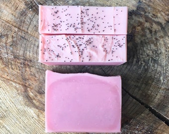 Heirloom Rose || Rose Scented Soap || Pink Soap || Handmade Soap || Floral Soap || Soap || Artisan Soap || Homemade Soap