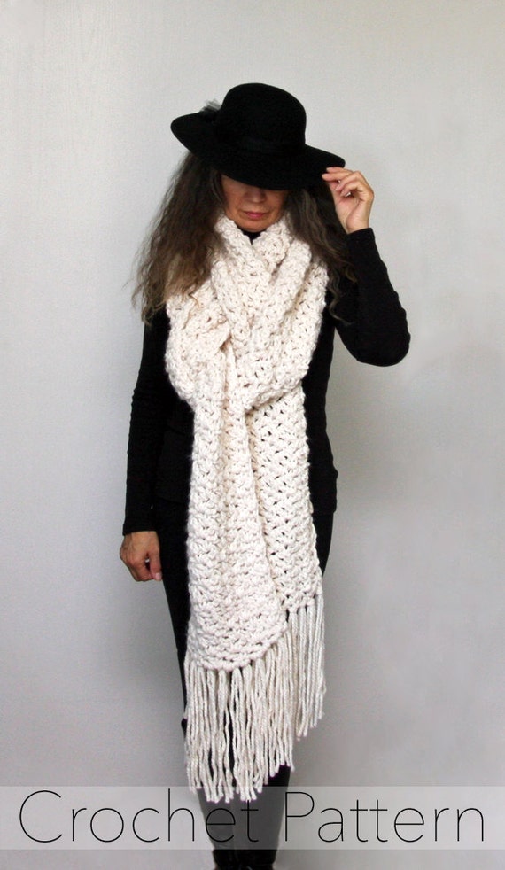 CROCHET PATTERN Super Scarf / Oversized Chunky Scarf / Made in