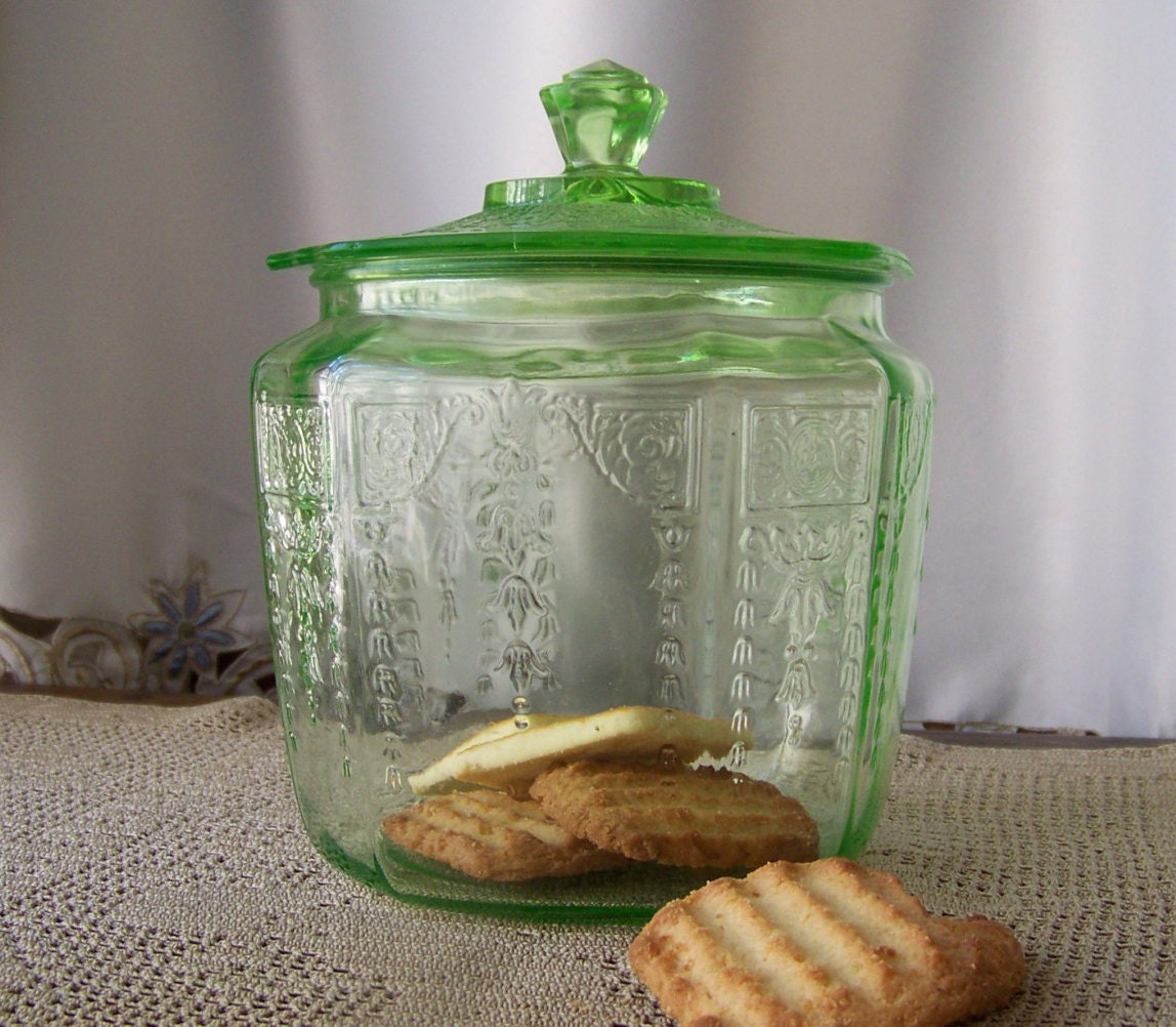 Vintage Cookie Jar Depression Glass Vaseline Glass Green