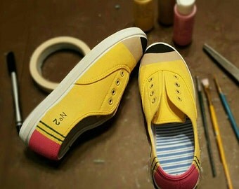 No. 2 Pencil Shoes - New! Dixon Ticonderoga Style - Fun and Unique Gift For Students & Teachers! Just in time for heading back to school!