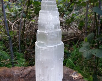 Selenite Tower/ Crystal/ Crystal Point/ Selenite/ Healing/ Crown Chakra/ Crystals/ Spirituality/ Home Decor/ Unique Gift/ White Crystal