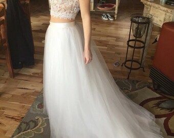 Bridal tulle skirt with train / boho dress skirt with train / tulle wedding skirt / detachable wedding beach skirt / removable skirt /