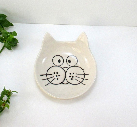 Ceramic plate ceramic cat plate ceramics plates by nazsCERAMICS
