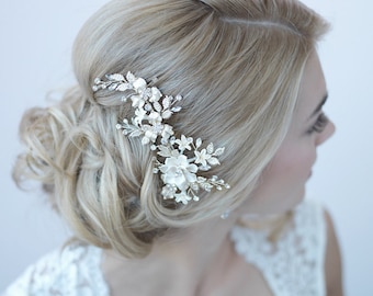 Ivory & Gold Floral Clip, Bridal Hair Accessory, Gold Bridal Hair Clip, Floral Bridal Clip, Gold Hair Comb, Gold Headpiece ~TC-2274-G