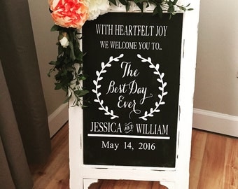 Chalkboard Easel - Welcome Wedding Chalk Board Sign // Wedding Chalk Board Easel // The Best Day Ever
