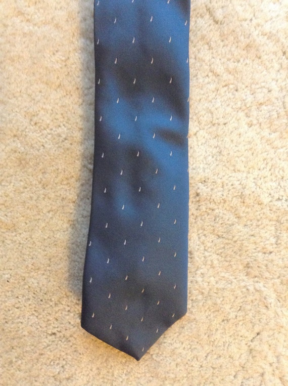 Vintage Jordache Man Tie / Blue Slim Designer Necktie