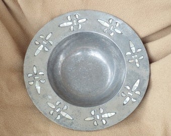 Vintage Pewter Bowl; Pewter Bowl with Shells