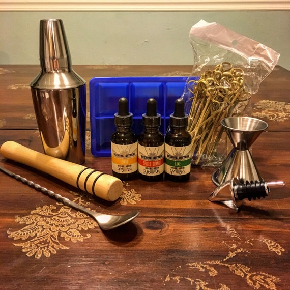 Beginner Cocktail Kit Including 3 Citrus by BeehiveBittersCo