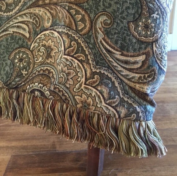 Luxury Green Paisley Throw Blanket