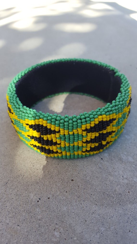 African Zulu beads Bangle