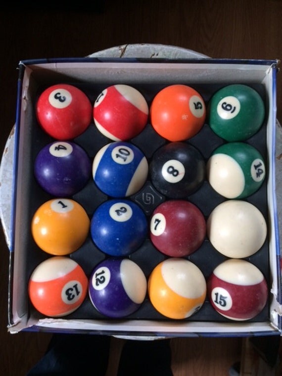 Mizerak P0511 Premium Belgian Phenolic Billiard Balls Aramith
