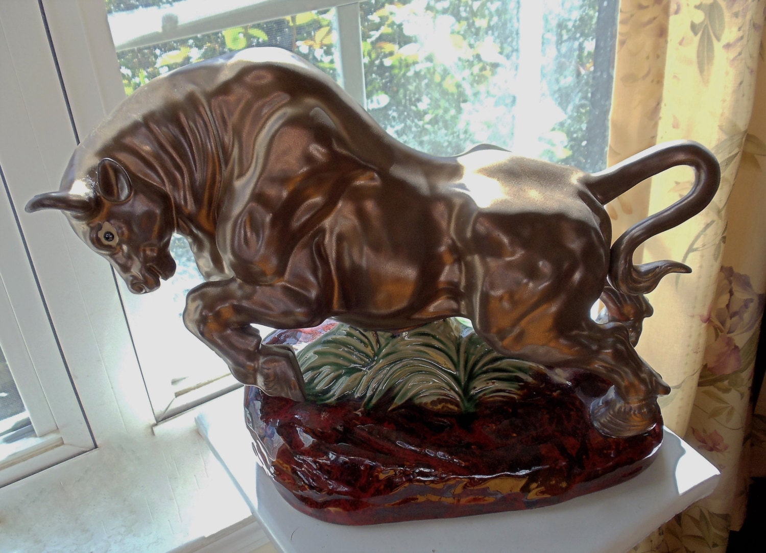 Vintage Japanese Bull Figurine Statue Bronze Color Running