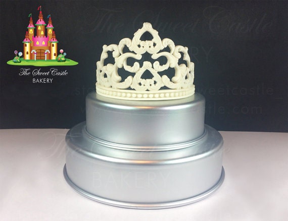 How To Make A Fondant Crown Cake Topper How To Make A Fondant Crown Cake Topper