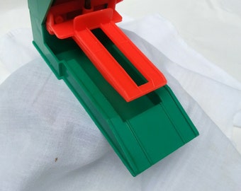 Fisher Price Car Lift , Vintage, Action Garage Series, #930