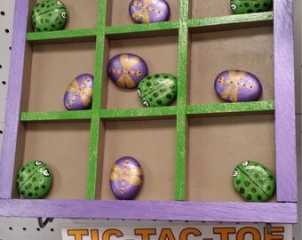 Items similar to Tic Tac Toe - Bees and Lady Bug Version on Etsy