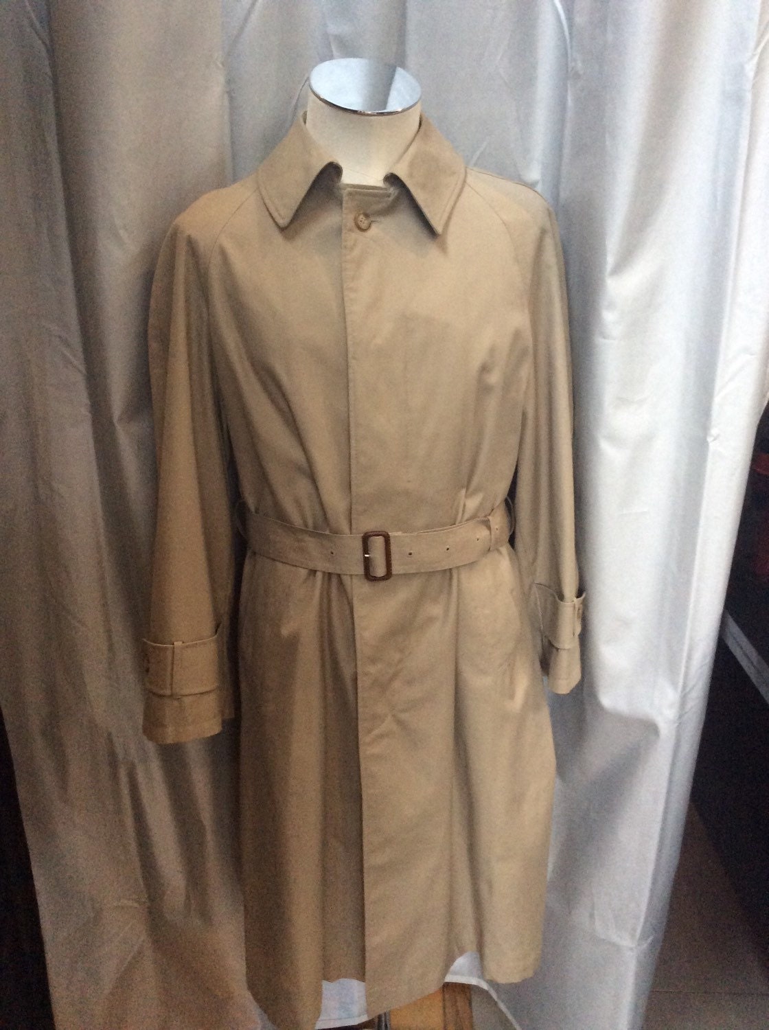 Coxmoore raincoat/trench coat