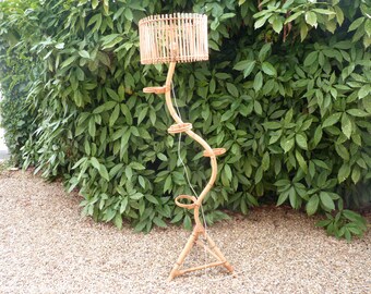 Lampadaire porte-plantes