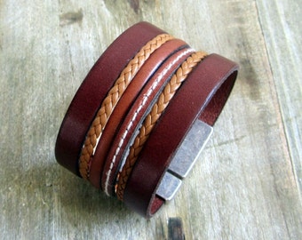Men genuine leather Cuff Bracelet Brown and Camel braided. 40MM magnetic silver plated clasp.