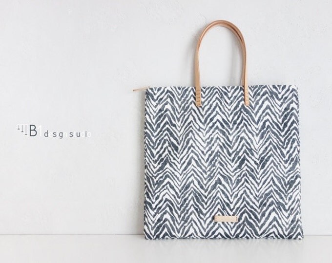 Zebra Tote Bag, Canvas Handbag, Black and White Tote Bag, Leather Tote Bag, Gift for Her, Handmade tote bag, Zebra Pattern Bag
