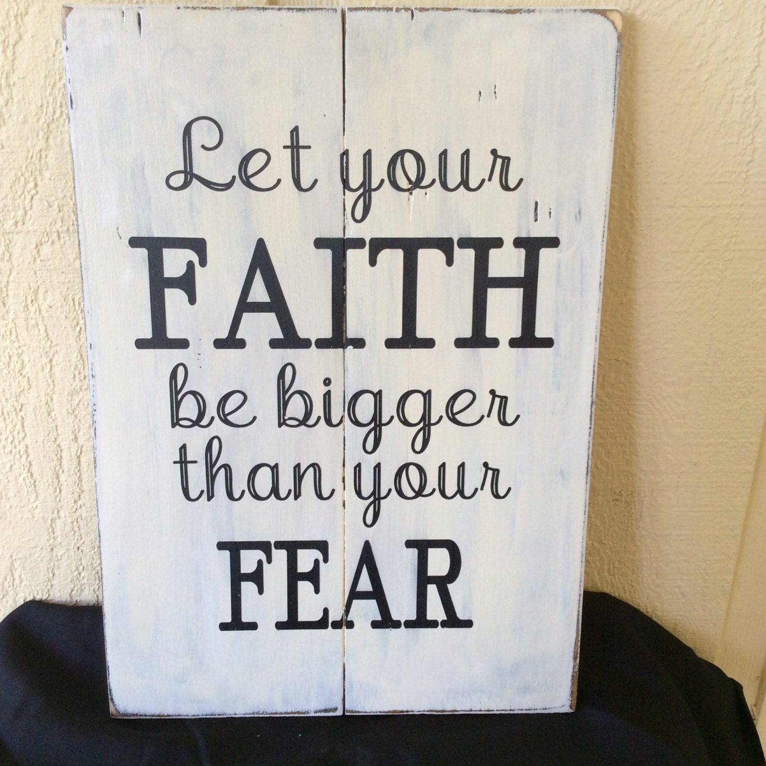 let your faith be bigger than your fear wallpaper