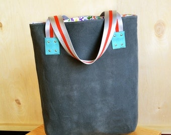Tote Bag, Graduation Gift, Waxed Canvas Bag for Women, Canvas Tote Bag, Personalized Gift, Gift for Her - The LF Market Bag in Stone