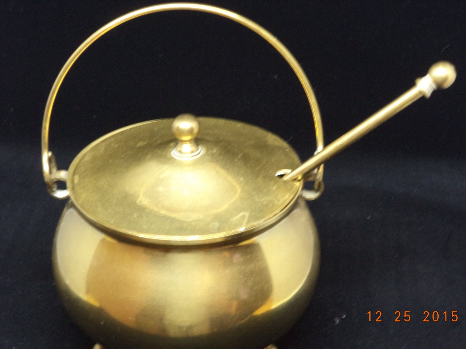 Vintage brass fire starting pot / fire starter / smudge pot