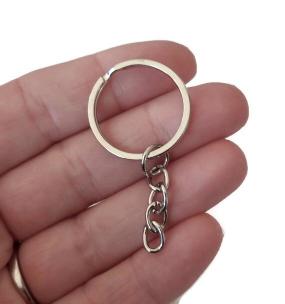 10 Key Chains Key Rings Round Silver Tone Alloy