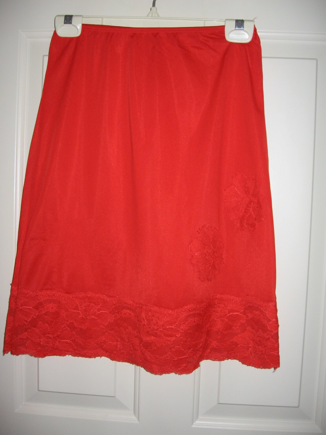 Vintage Red Half Slip Chadmode Medium Short