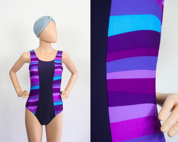 Vintage 90s Sporty One Piece Swimsuit / 1990s by ontheprowl