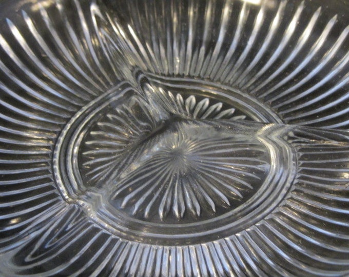 Clear Glass Divided Serving Dish, Serving Dish, Divided Serving Dish, Clear Glass Dish, Relish Dish, Round Glass Relish Dish