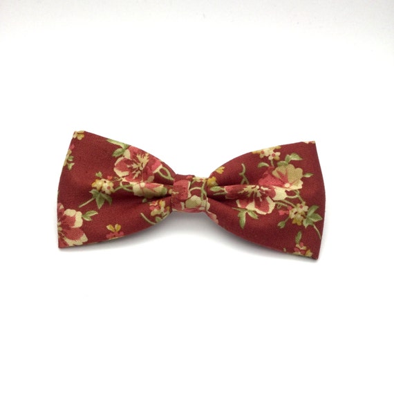 SALE Mens Floral Bow tie Floral Wine Red Bowtie by GloiberryBowtie