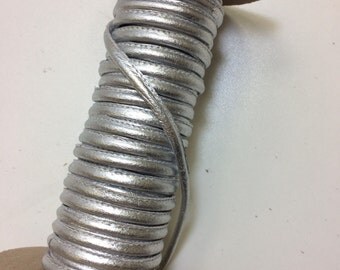 3/16" Stitched Pig Leather Cord in Silver Metallic (3 yds) 3656XP7