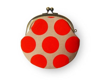 Metal frame coin purse // Ladybug
