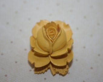 Vintage Bakelite Yellow Rose Brooch Pin