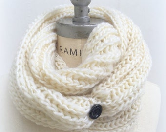 Hand Knit knitted scarf, Handmade items, knit infinity scarf scarves, Winter scarf, Chunky Infinity Scarf, Winter soft Scarf -By PiYOYO