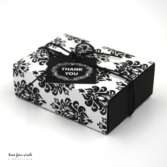 Package of Fancy Gift Box Vintage Pattern Favor Gift