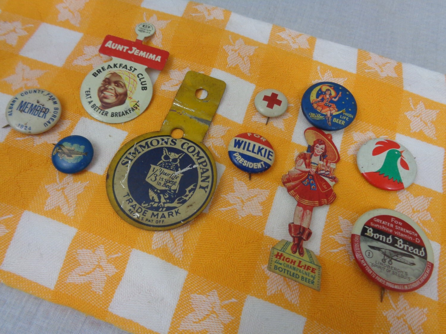 Vintage Pinbacks Variety Of Nine Collectible Advertisement