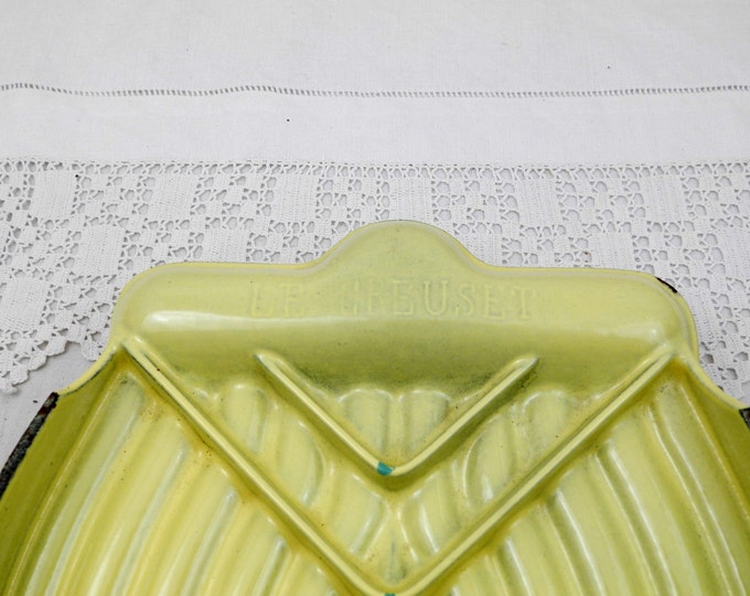 Vintage French Designer Bright Yellow Enameled Cast Iron Le Creuset Toastador Designed by Raymond Loewy in 1958, Retro Kitchen Grill Cooking Vintage French Designer Bright Yellow Enameled Cast Iron Le Creuset Toastador Designed by Raymond Loewy in 1958, Retro Kitchen Grill Cooking