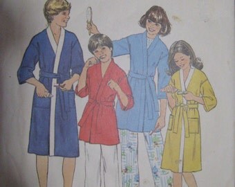 Simplicity 8120 "The Everybody Robes" Pattern - Vintage