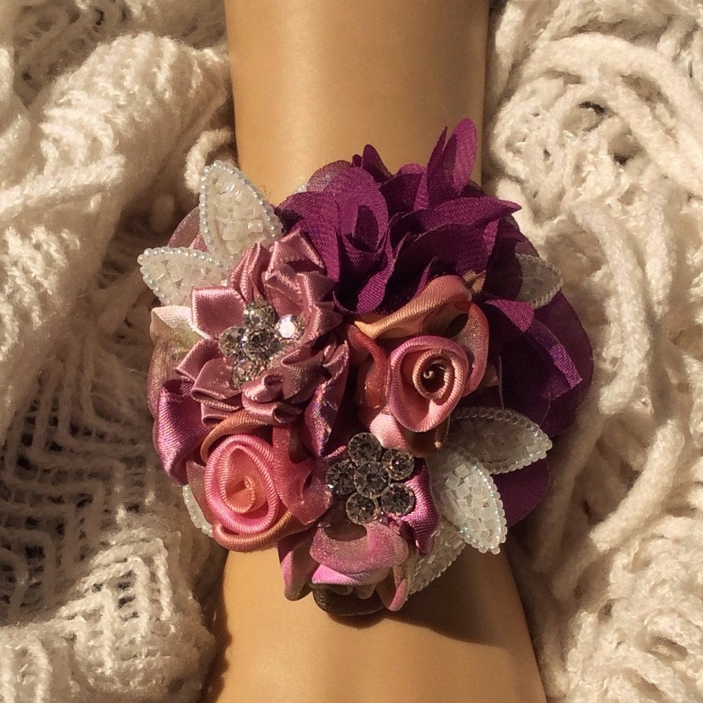 Stunning Purple&Mauve Prom CorsageWrist CorsageWedding or