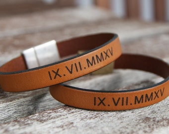 Wedding Gift Matching Couples Bracelet Friendship Bracelet Personalized Gift for Girlfriend Matching Leather Bracelets Roman Numerals Date