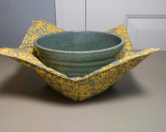 Yellow and Gray Floral Microwave Bowl Potholder