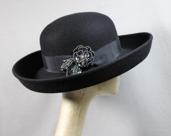 Vintage Black Felt Bowler Style Ladies Hat